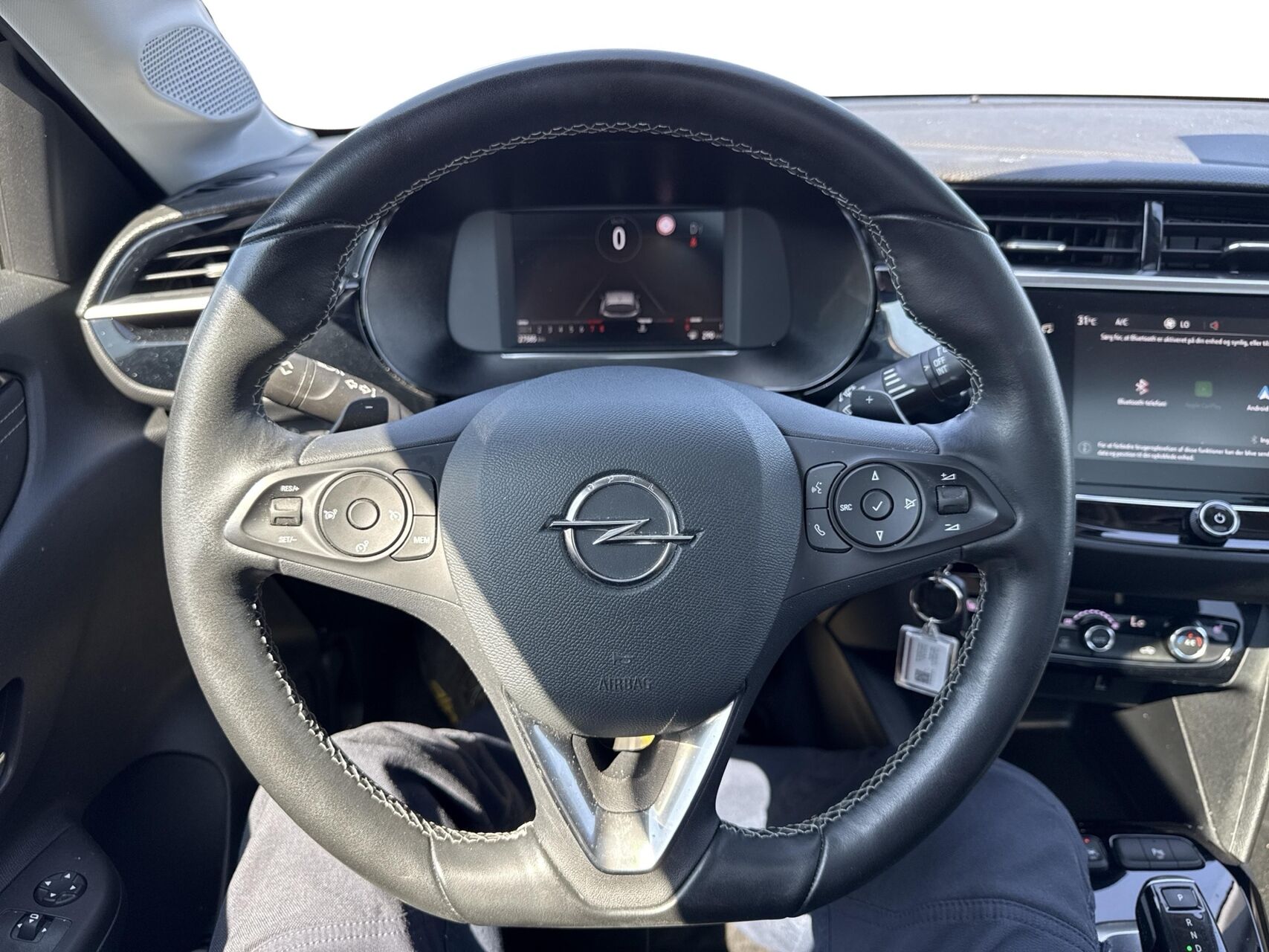 Billede af Opel Corsa 1,2 PureTech Sport EAT8 100HK 5d 8g Aut.