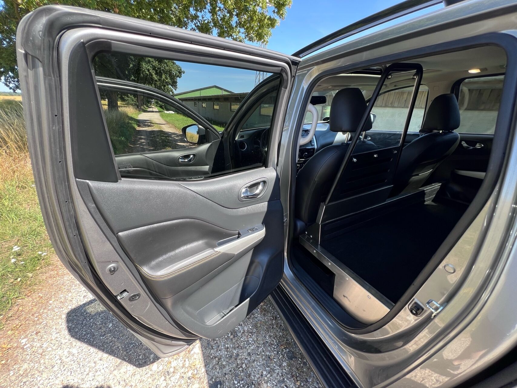 Billede af Nissan Navara Dob. Cab 2,3 DCi N-Guard 4x4 190HK DobKab 7g Aut.