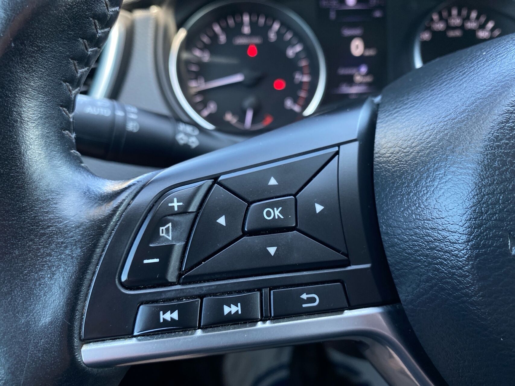 Billede af Nissan Qashqai 1,2 Dig-T Acenta Connect 115HK 5d 6g