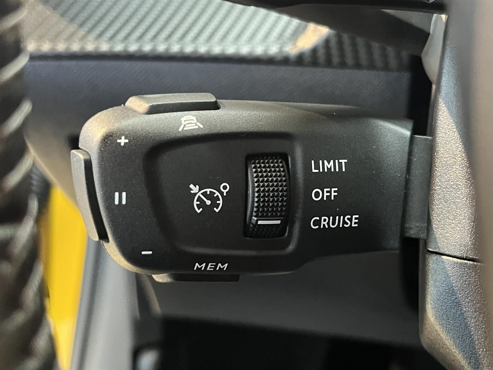 Billede af Peugeot 208 1,2 PureTech Selection Tech EAT8 100HK 5d 8g Aut.