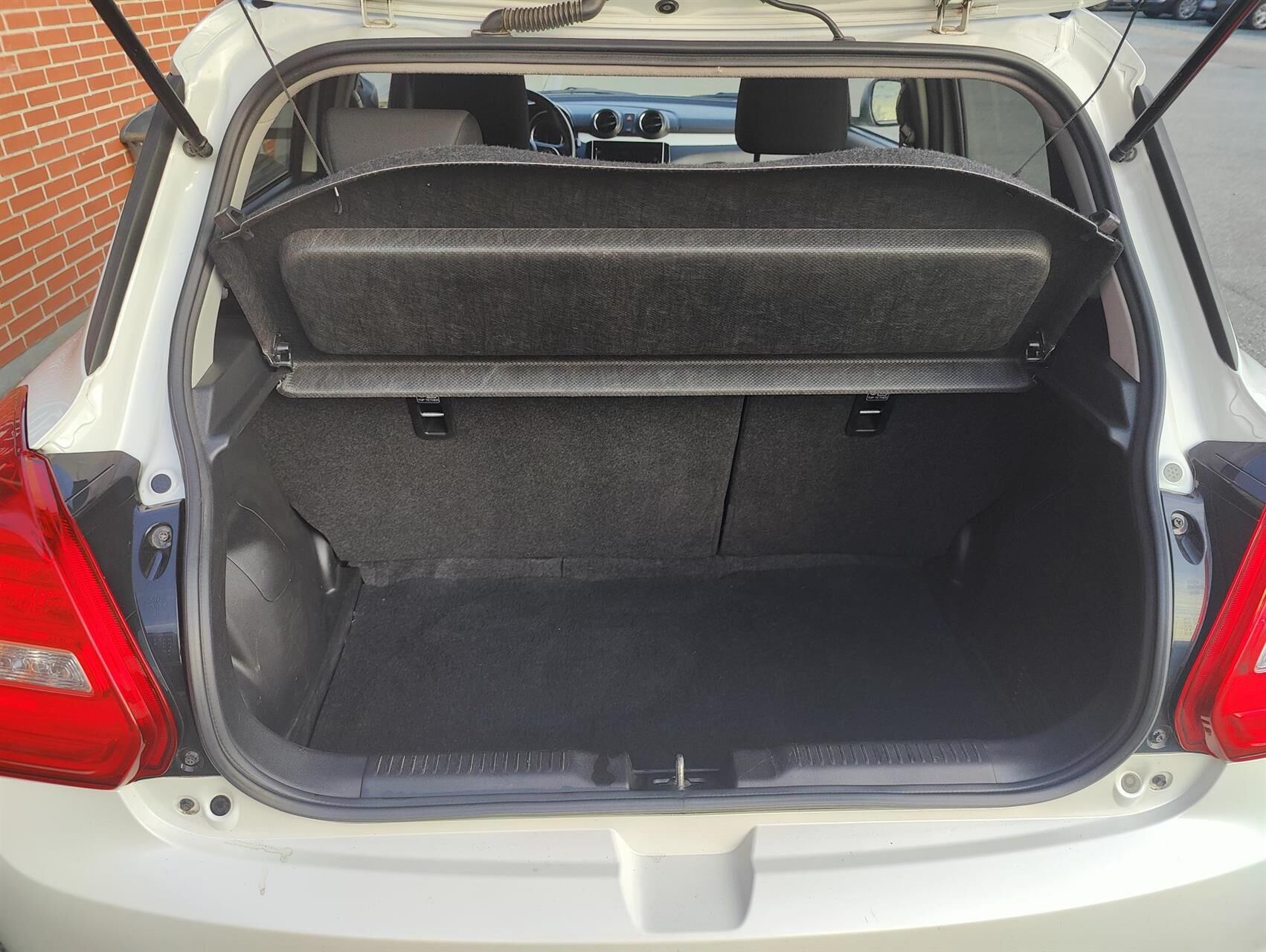 Billede af Suzuki Swift 1,2 Dualjet  Mild hybrid Exclusive 90HK 5d