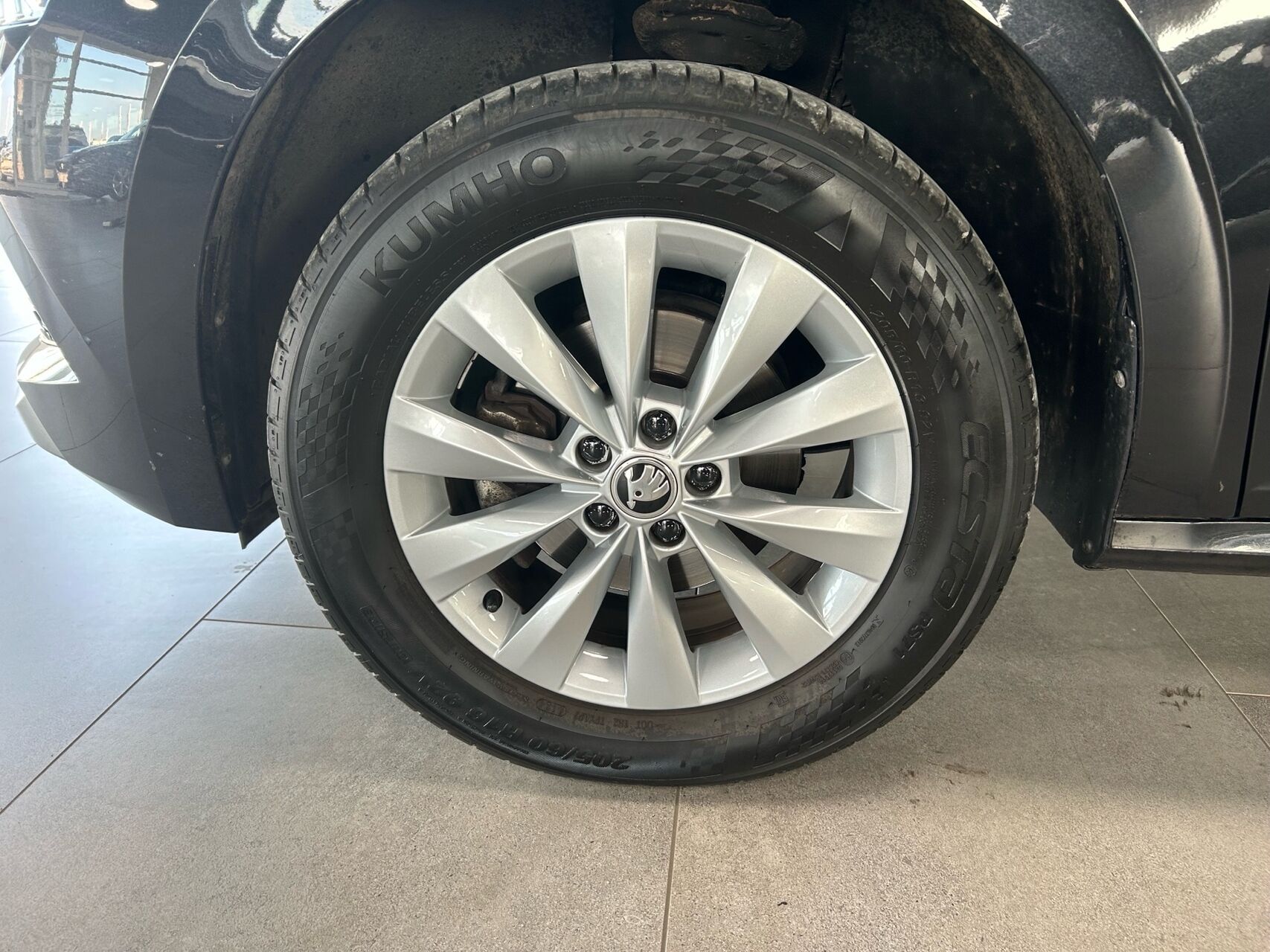 Billede af Skoda Kamiq 1,0 TSI Tour de France DSG 110HK 5d 7g Aut.