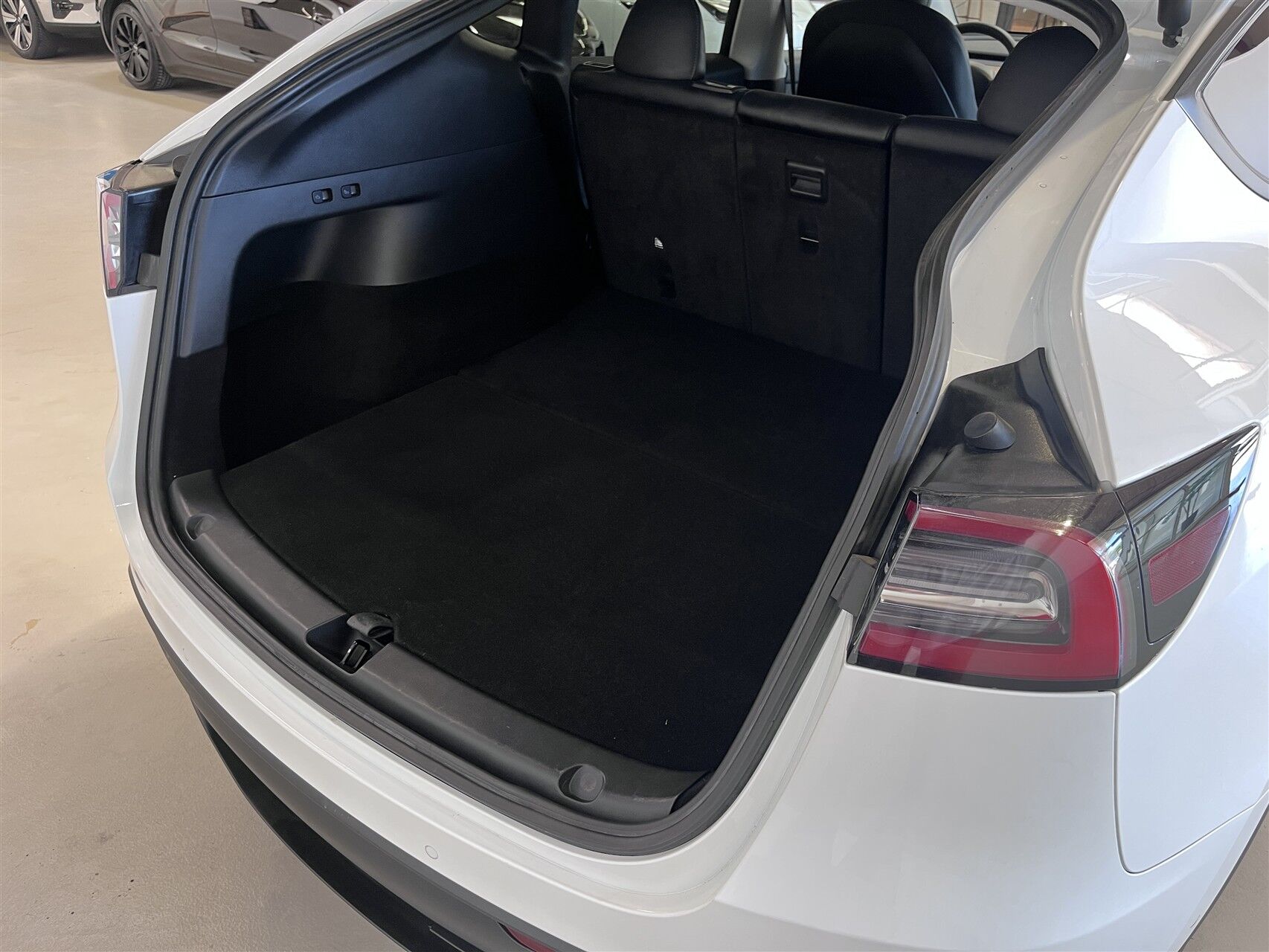 Billede af Tesla Model Y EL Long Range AWD 514HK 5d Aut.
