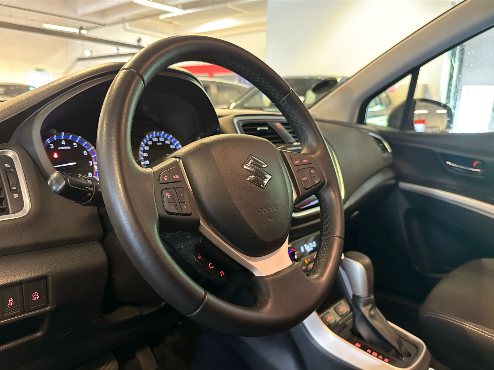 Billede af Suzuki S-Cross 1,4 Boosterjet Active 140HK 5d 6g Aut.