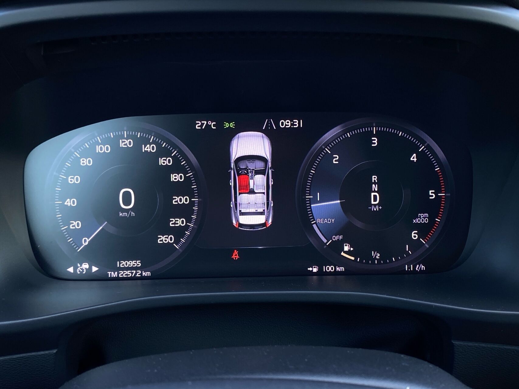 Billede af Volvo XC40 2,0 D4 Momentum AWD 190HK 5d 8g Aut.