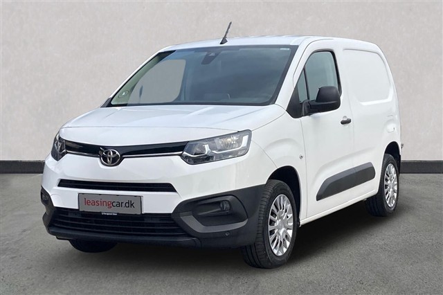 Billede af Toyota Proace City Medium 1,5 D Comfort Smart Active Vision Dobbelt Bagdør 102HK Van
