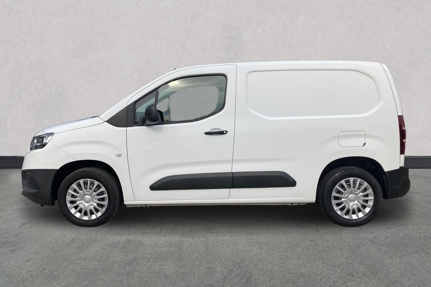 Billede af Toyota Proace City Medium 1,5 D Comfort Smart Active Vision Dobbelt Bagdør 102HK Van