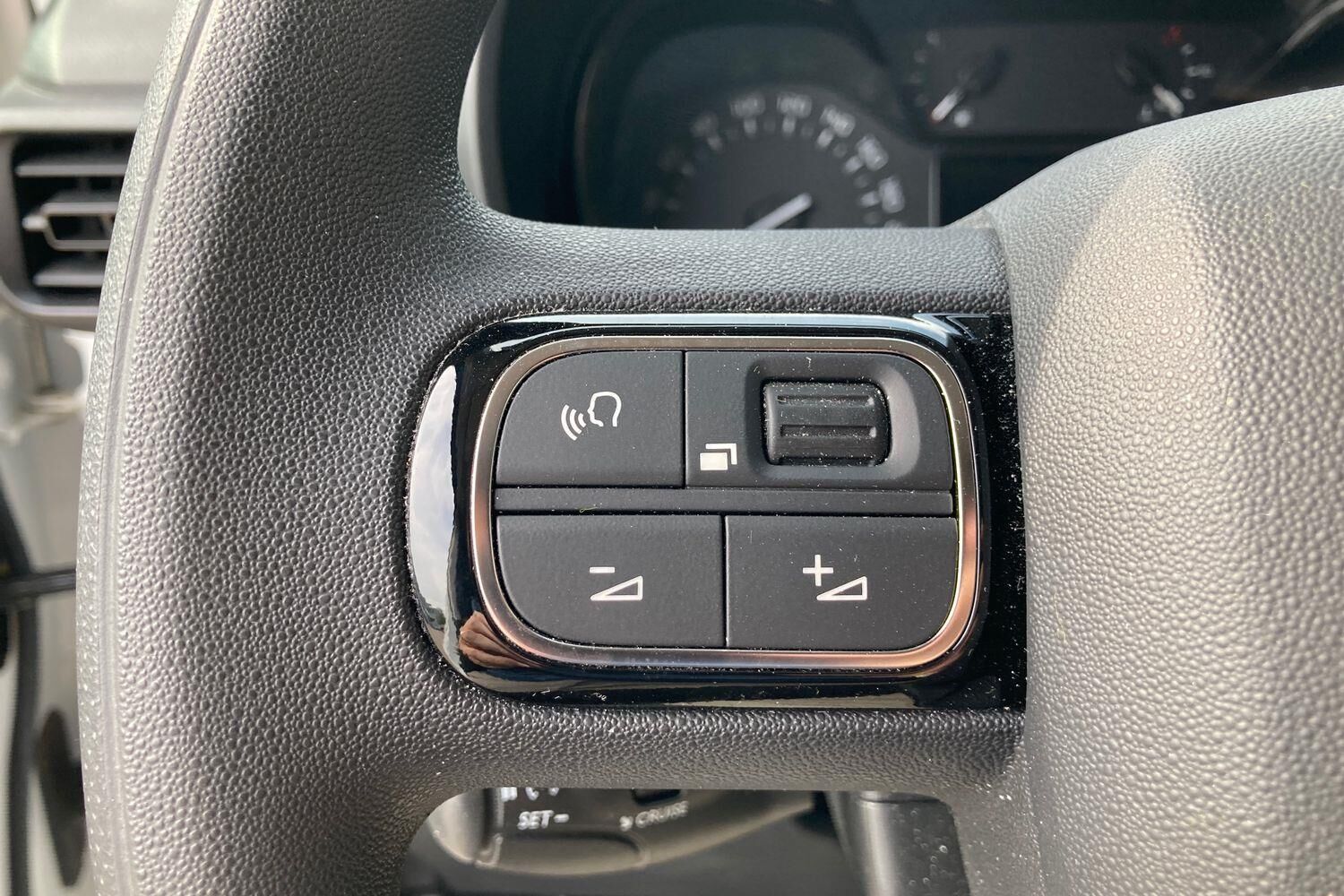 Billede af Toyota Proace City Medium 1,5 D Comfort Smart Active Vision Dobbelt Bagdør 102HK Van