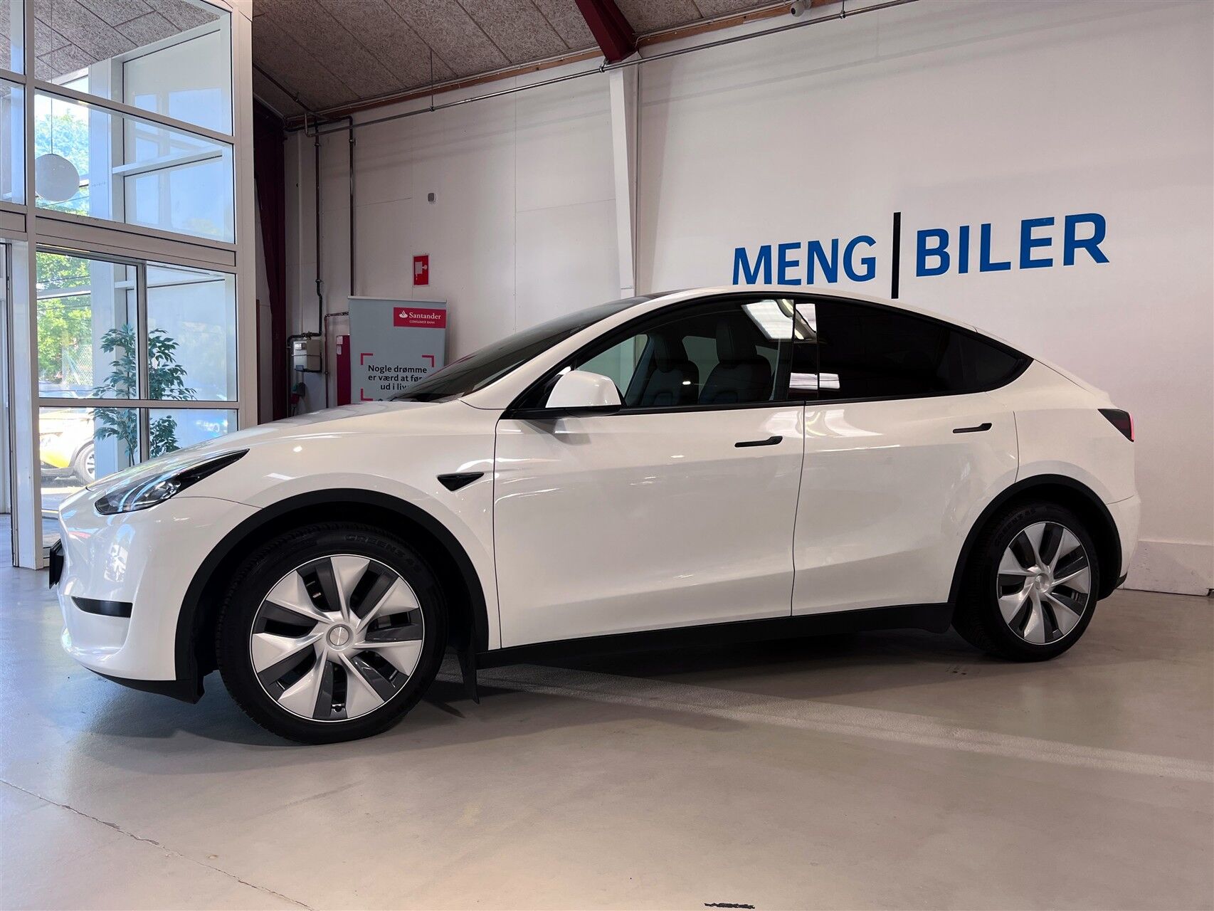 Billede af Tesla Model Y EL RWD 299HK 5d Aut.