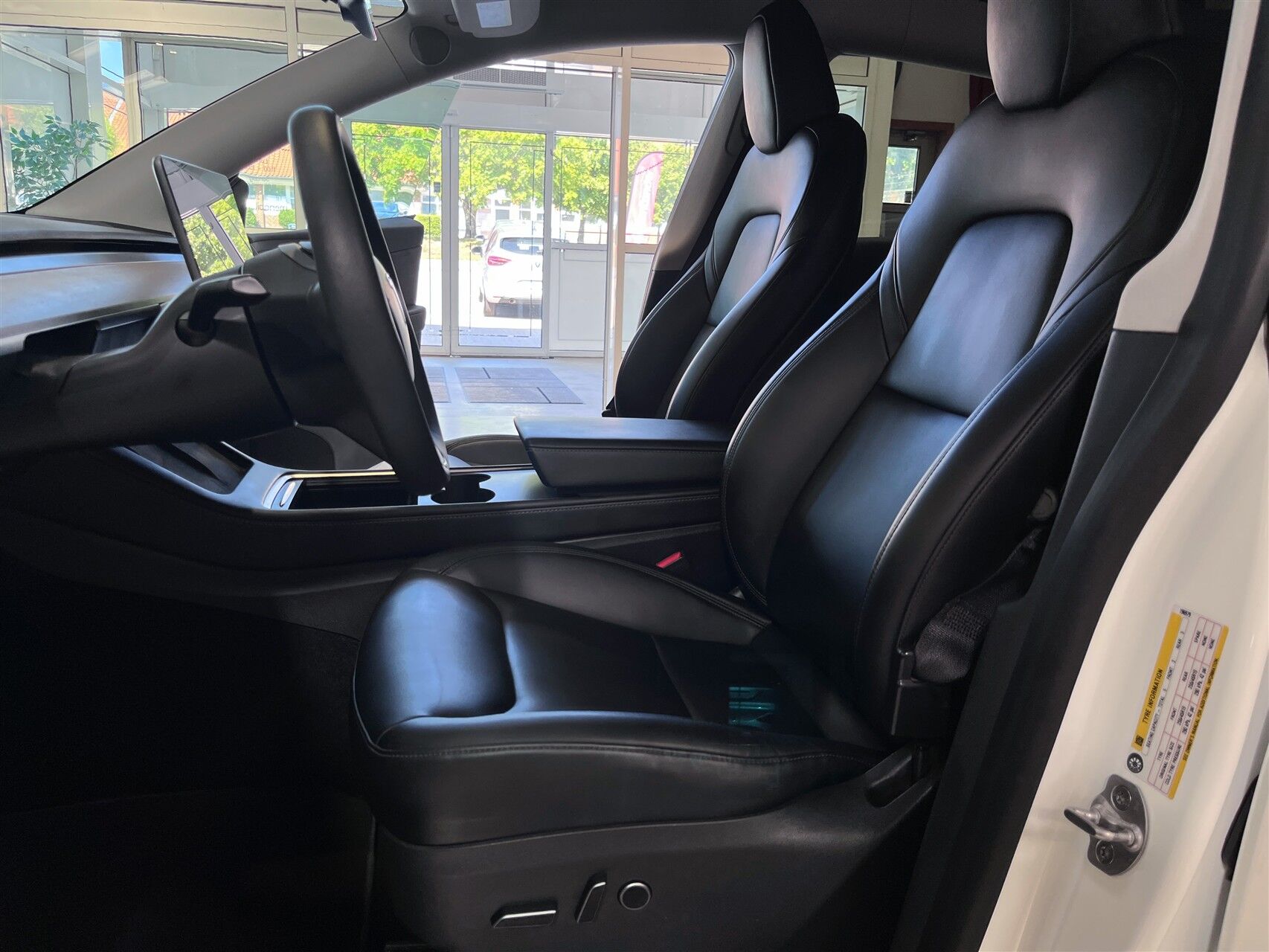 Billede af Tesla Model Y EL RWD 299HK 5d Aut.