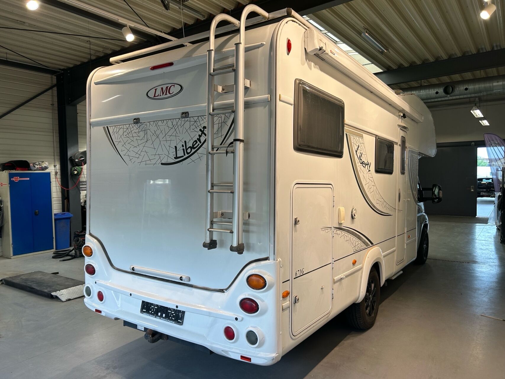 Billede af LMC Liberty 671 2,3 D 130HK 5d 6g