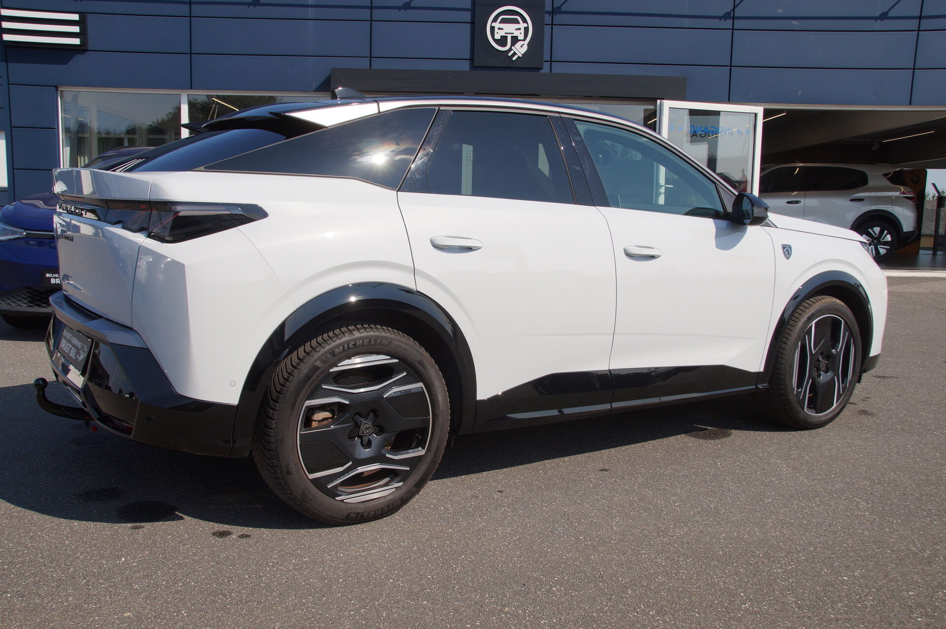 Billede af Peugeot e-3008 EL GT Pack 210HK 5d Aut.
