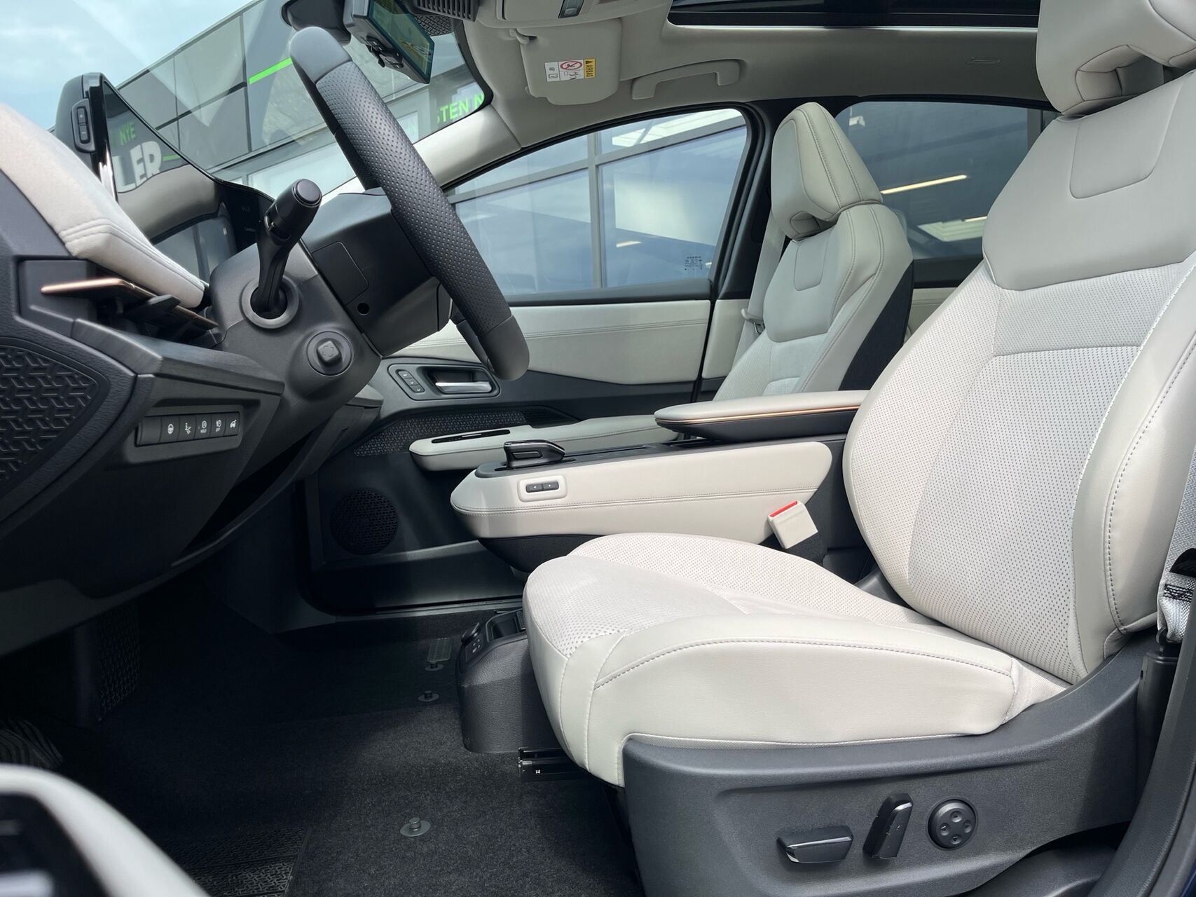 Billede af Nissan Ariya EL Evolve e-4orce 301HK 5d Aut.
