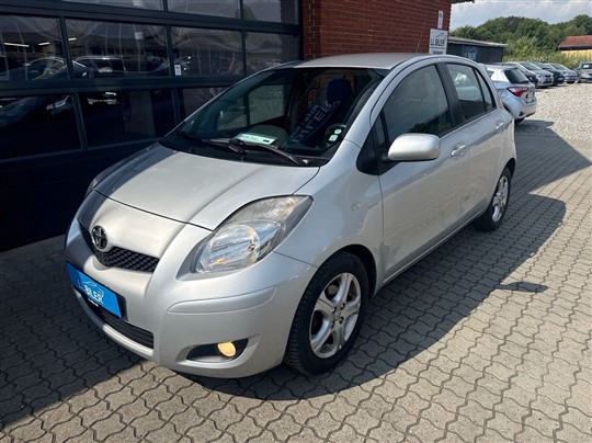 Toyota Yaris 1,3 VVT-I T2 Touch 100HK 5d 6g