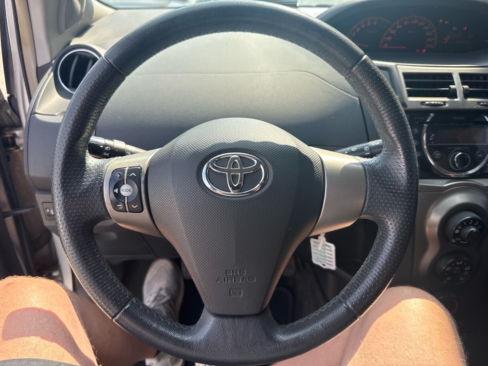 Billede af Toyota Yaris 1,3 VVT-I T2 Touch 100HK 5d 6g