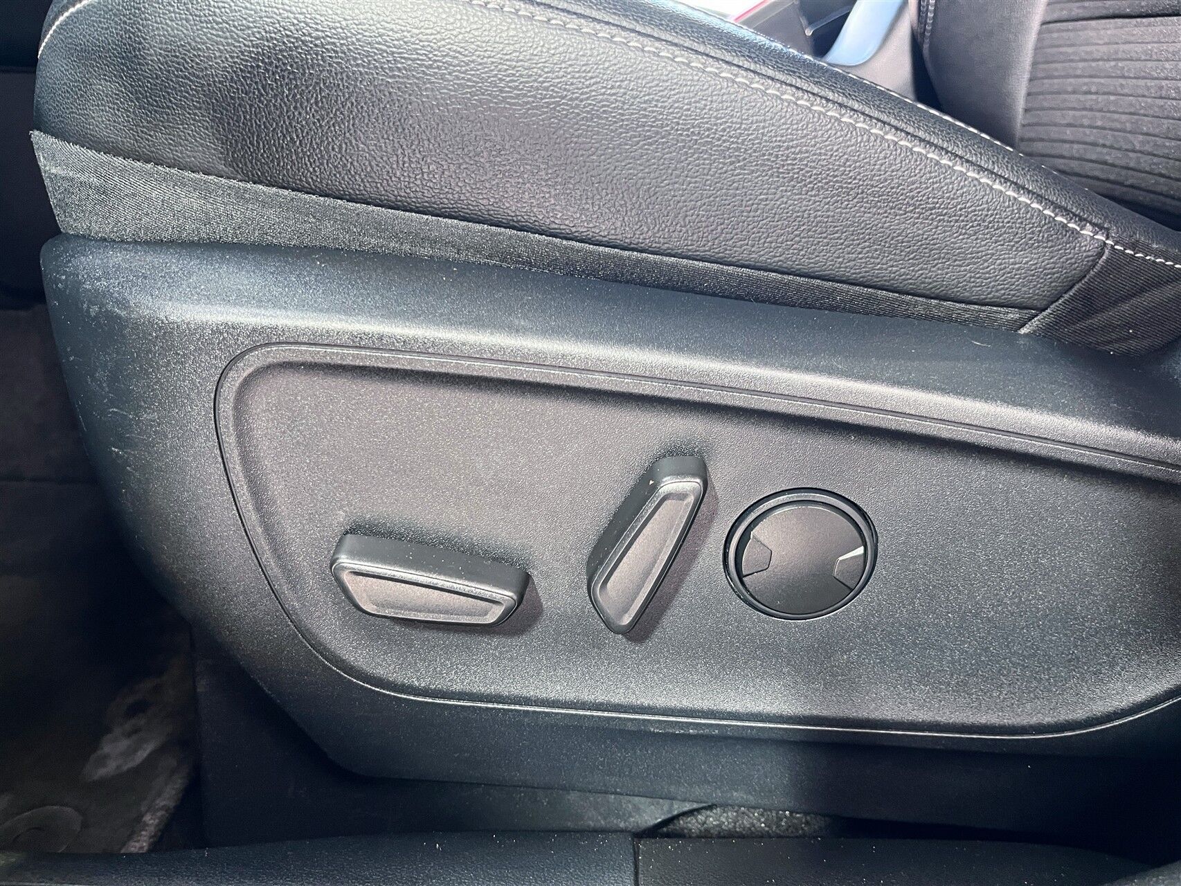 Billede af Ford Kuga 2,5 Plugin-hybrid Titanium X CVT 225HK 5d Trinl. Gear