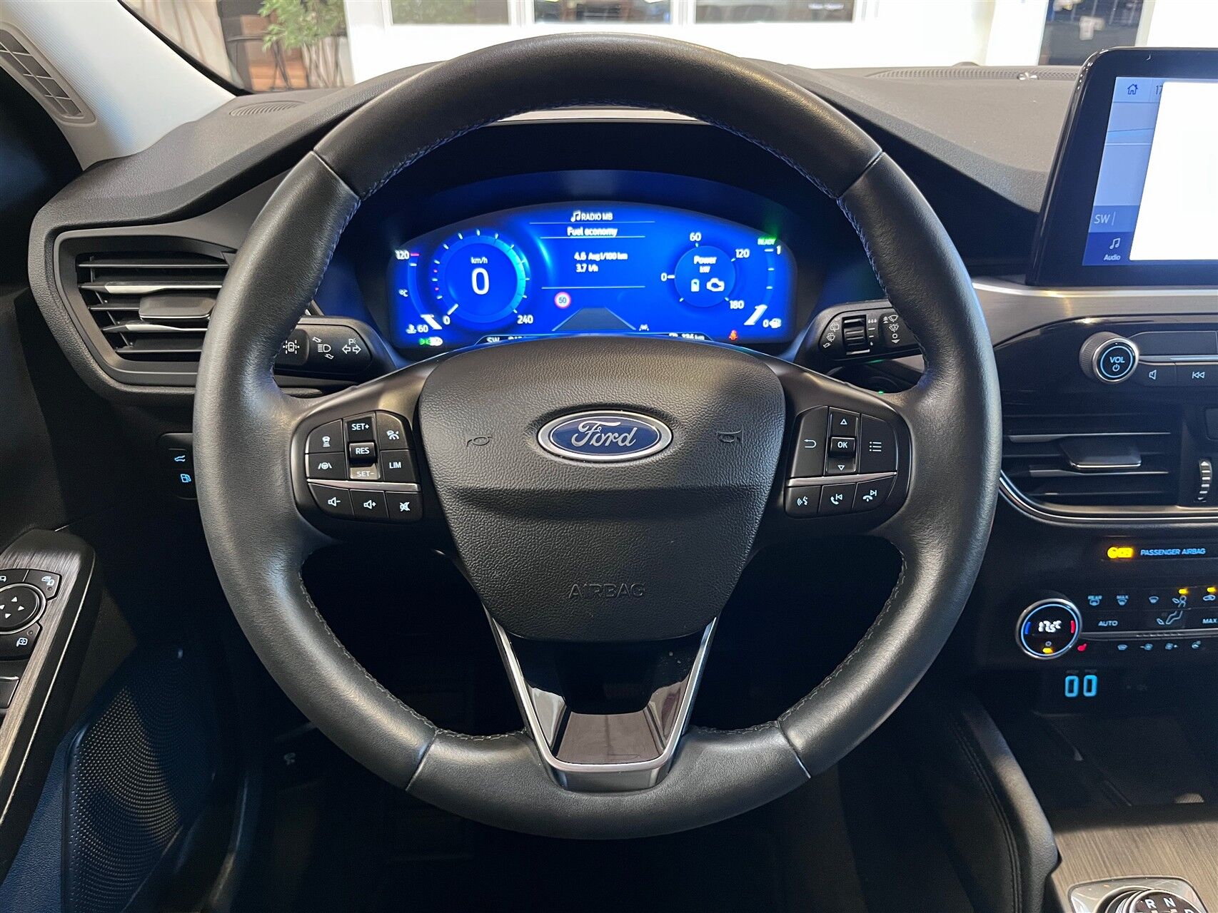 Billede af Ford Kuga 2,5 Plugin-hybrid Titanium X CVT 225HK 5d Trinl. Gear