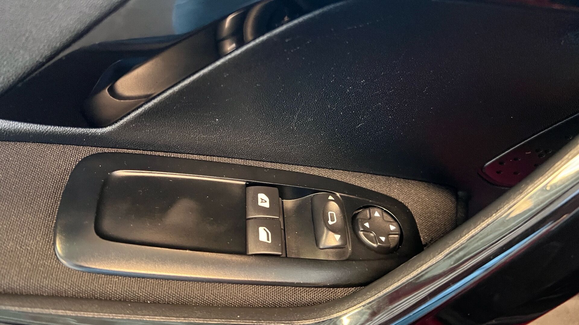 Billede af Peugeot 208 1,2 VTi Active Navi 82HK 5d