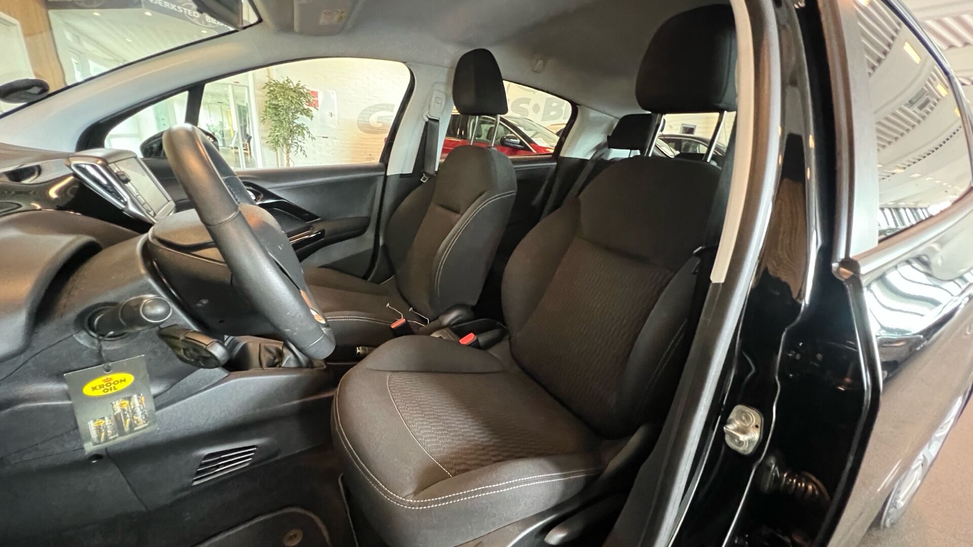 Billede af Peugeot 208 1,2 PureTech Envy 82HK 5d