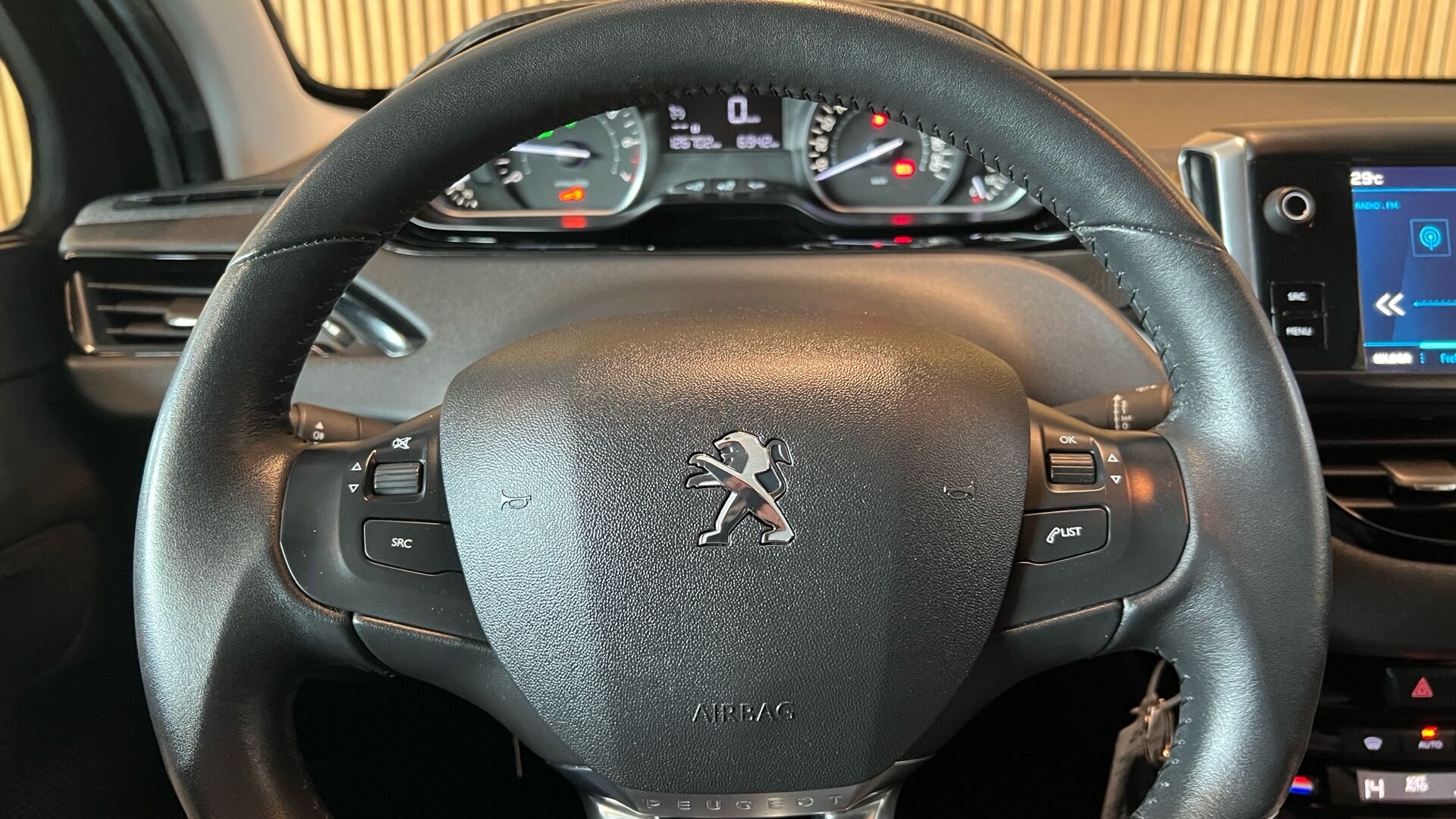 Billede af Peugeot 208 1,2 PureTech Envy 82HK 5d