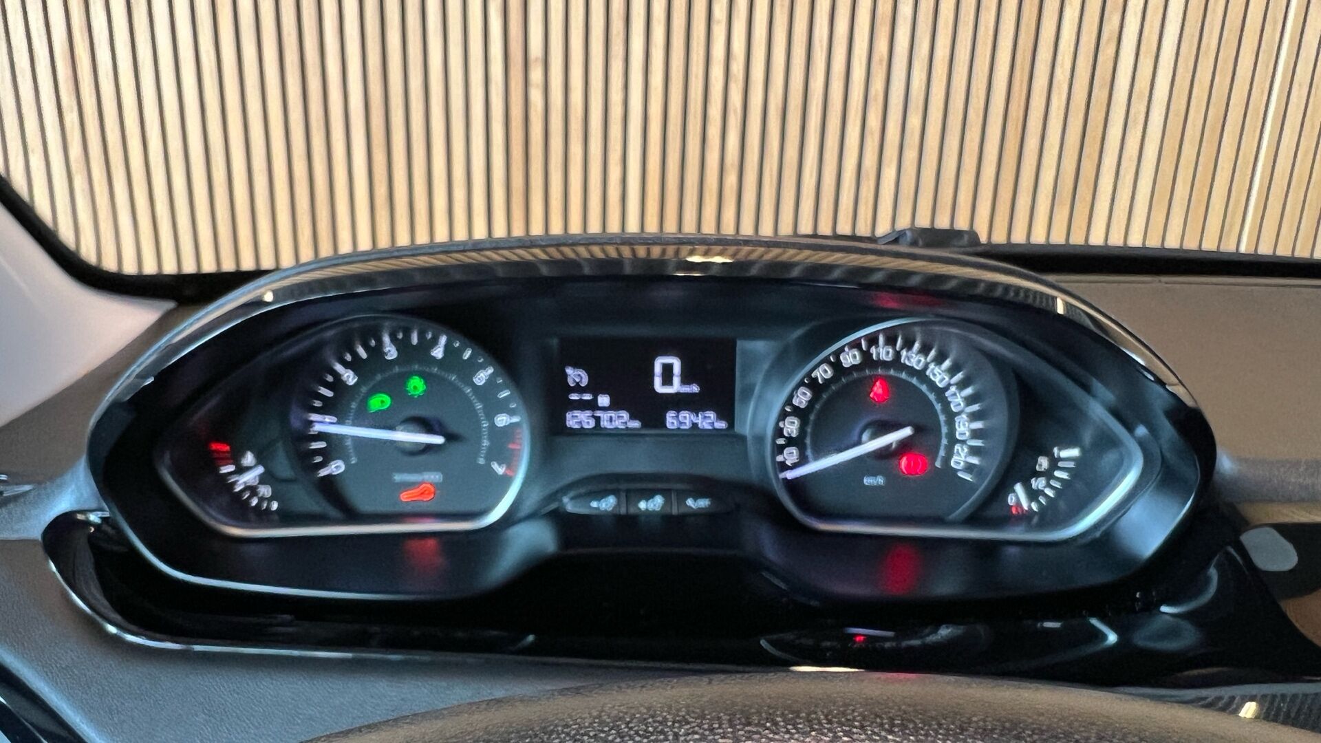 Billede af Peugeot 208 1,2 PureTech Envy 82HK 5d
