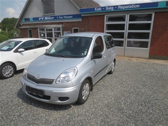 Toyota Yaris Verso 1,3 Linea Sol 86HK