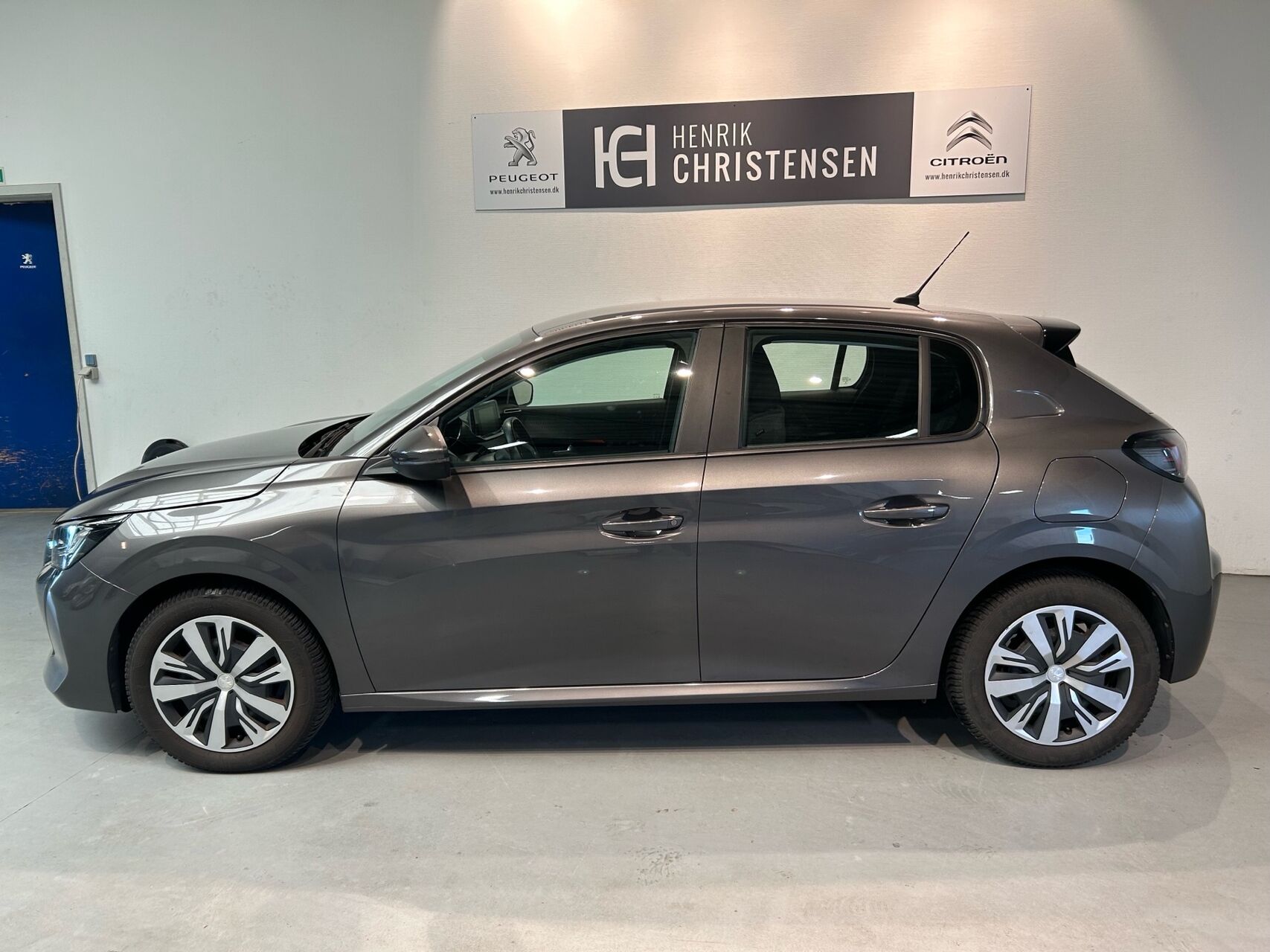 Billede af Peugeot 208 1,2 PureTech Strike 100HK 5d 6g
