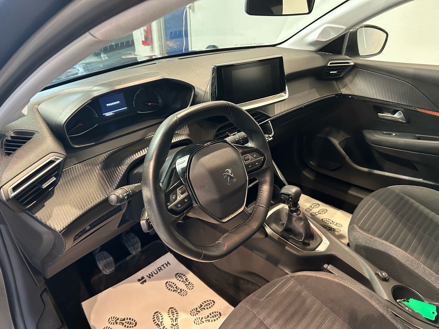 Billede af Peugeot 208 1,2 PureTech Strike 100HK 5d 6g