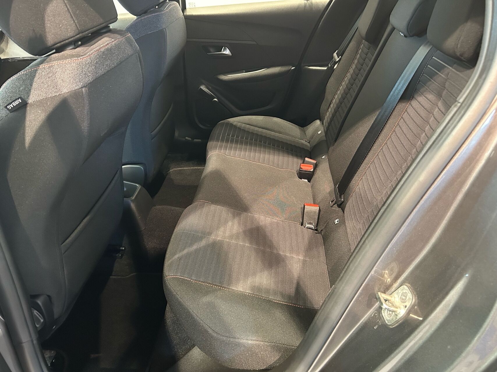 Billede af Peugeot 208 1,2 PureTech Strike 100HK 5d 6g