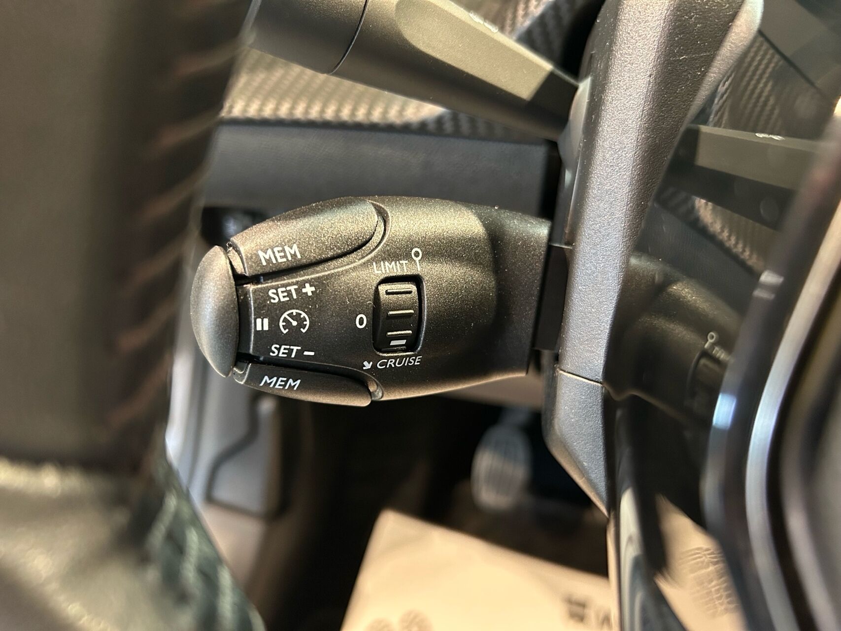 Billede af Peugeot 208 1,2 PureTech Strike 100HK 5d 6g