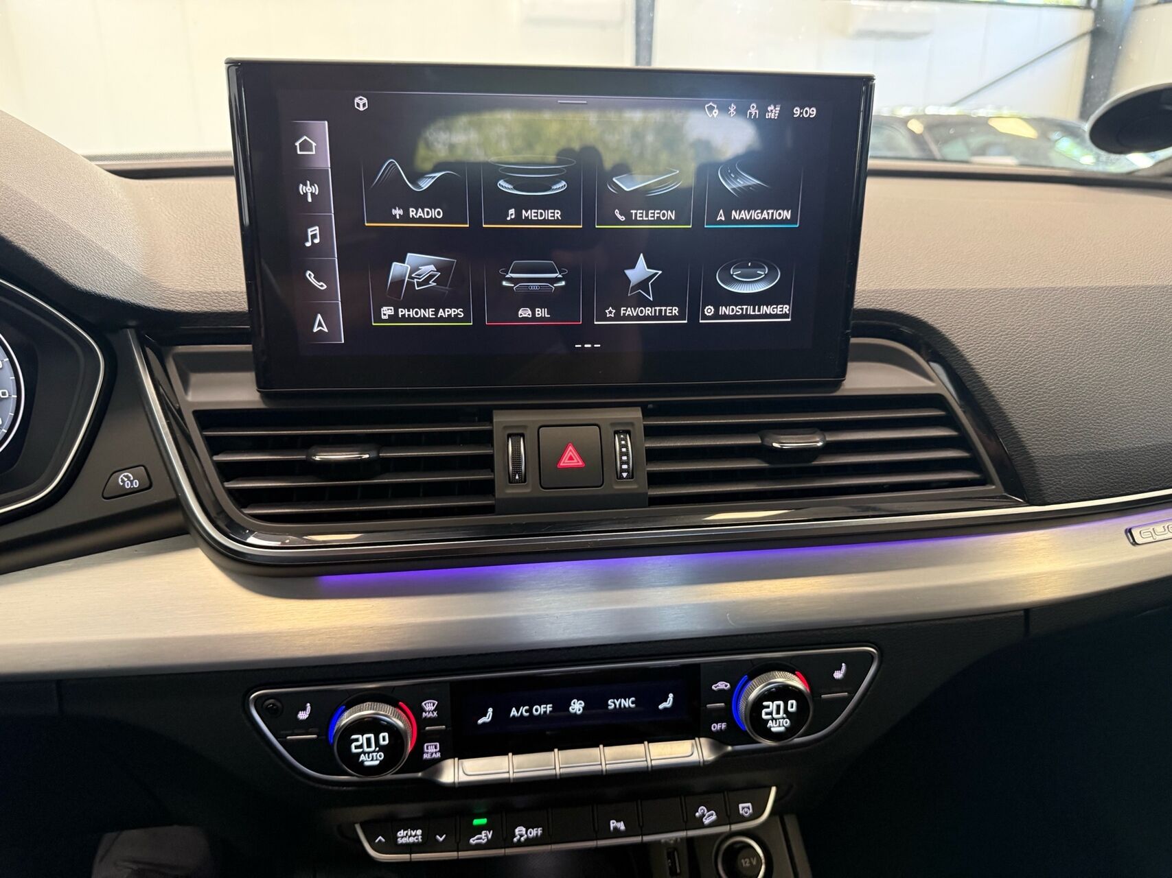 Billede af Audi Q5 2,0 50 TFSI e  Plugin-hybrid S Line Quattro S Tron 299HK 5d 7g Aut.