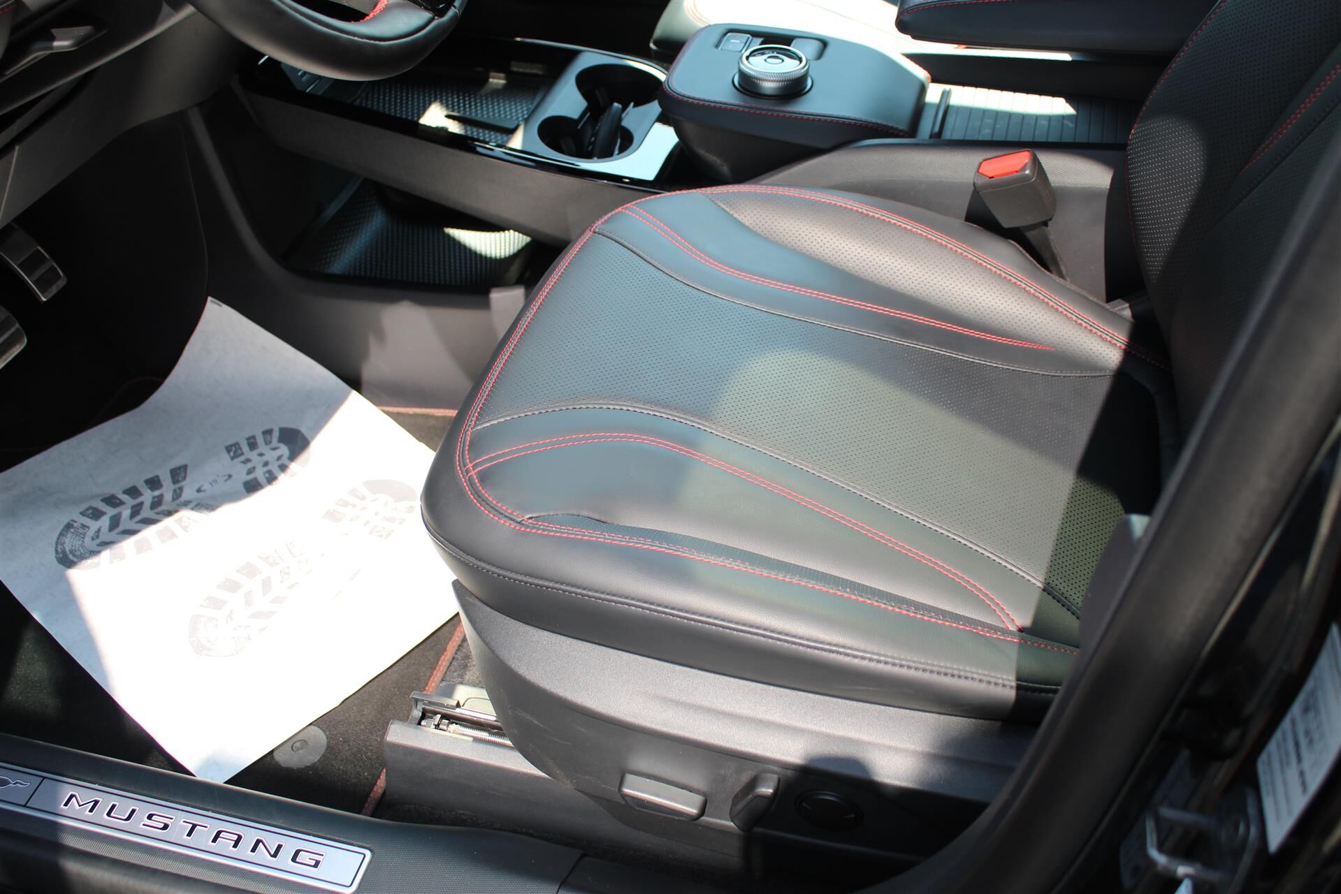Billede af Ford Mustang Mach-E EL SR Premium AWD 269HK 5d Aut.