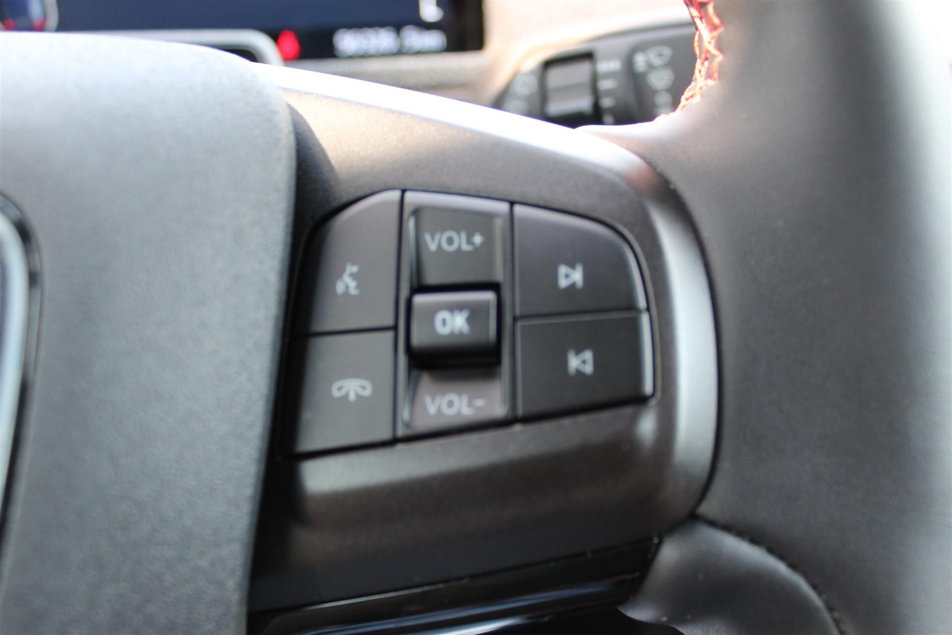 Billede af Ford Mustang Mach-E EL SR Premium AWD 269HK 5d Aut.