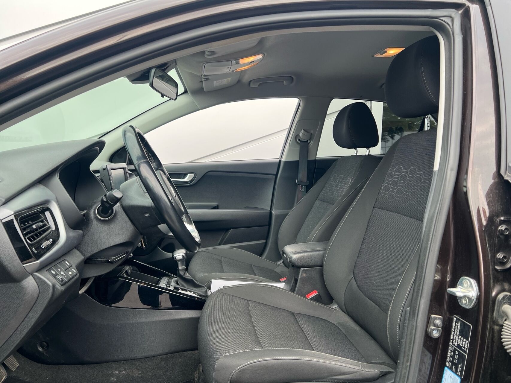 Billede af Kia Rio 1,0 T-GDI Vision DCT 120HK 5d 7g Aut.
