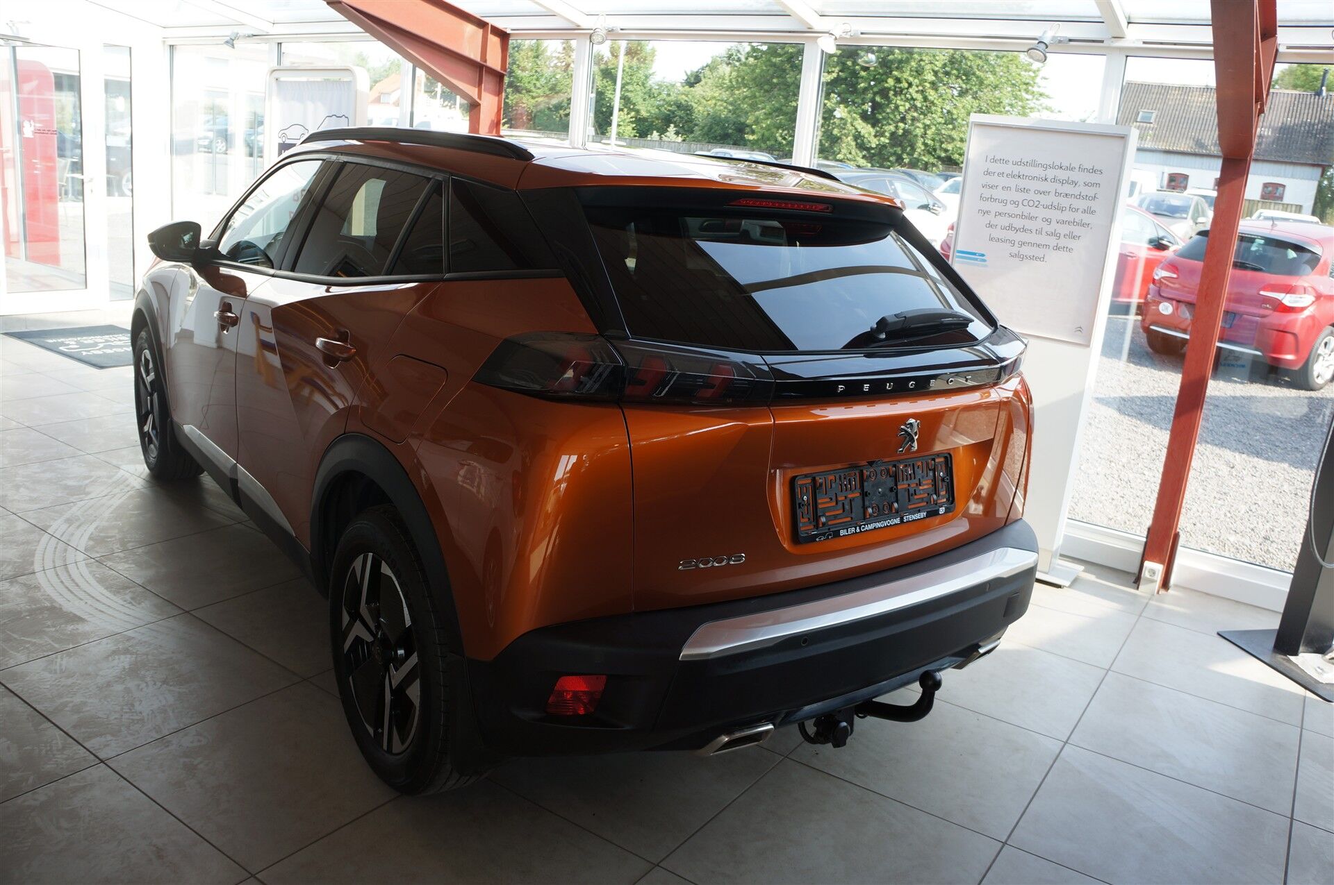Billede af Peugeot 2008 1,2 PureTech Edition 210+ EAT8 130HK 5d 8g Aut.