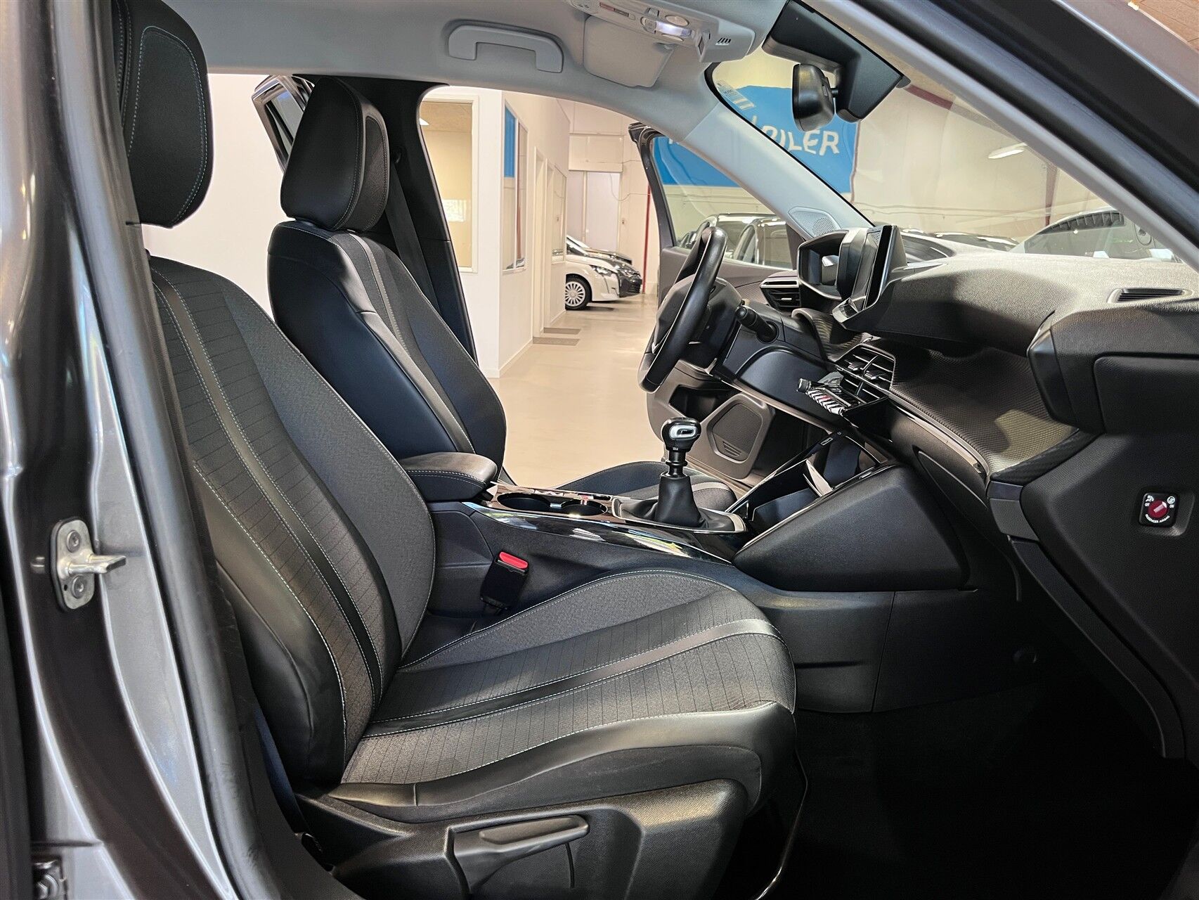 Billede af Peugeot 2008 1,2 PureTech Allure Pack 130HK 5d