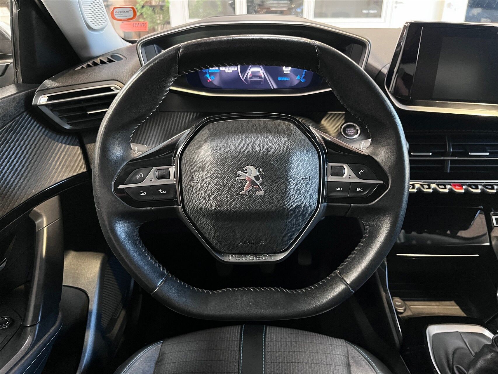 Billede af Peugeot 2008 1,2 PureTech Allure Pack 130HK 5d