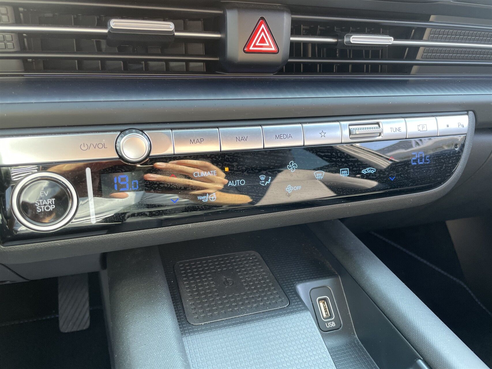Billede af Hyundai Ioniq 6 Electric 77,4 kWh Ultimate 229HK Aut.