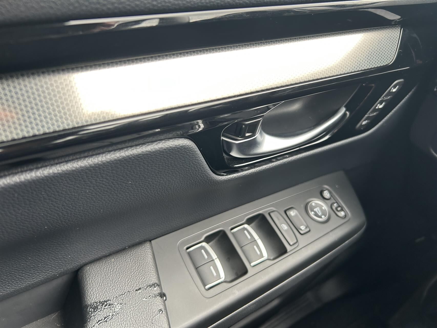 Billede af Nissan Honda CR-V 2.0 PHEV. AUT. Adva 