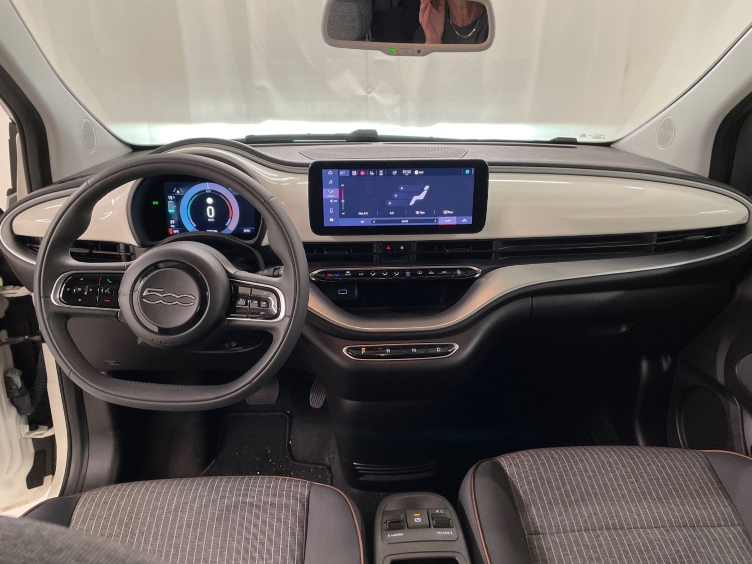 Billede af Fiat 500e EL Icon 118HK 3d Aut.