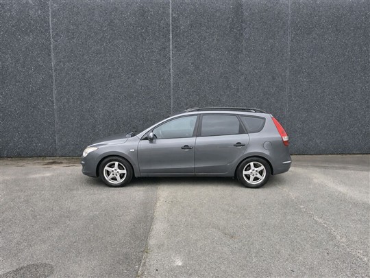 Hyundai i30 Cw 1,6 CRDi Comfort 90HK Stc