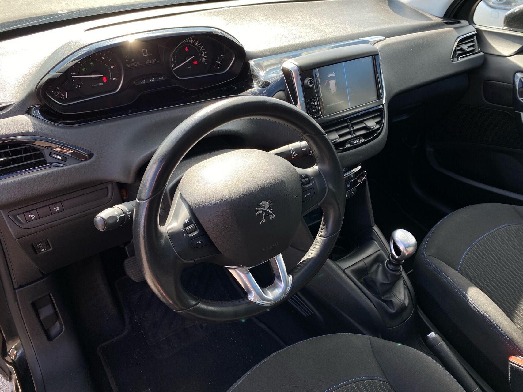 Billede af Peugeot 208 1,5 BlueHDi Like Sky 100HK 5d
