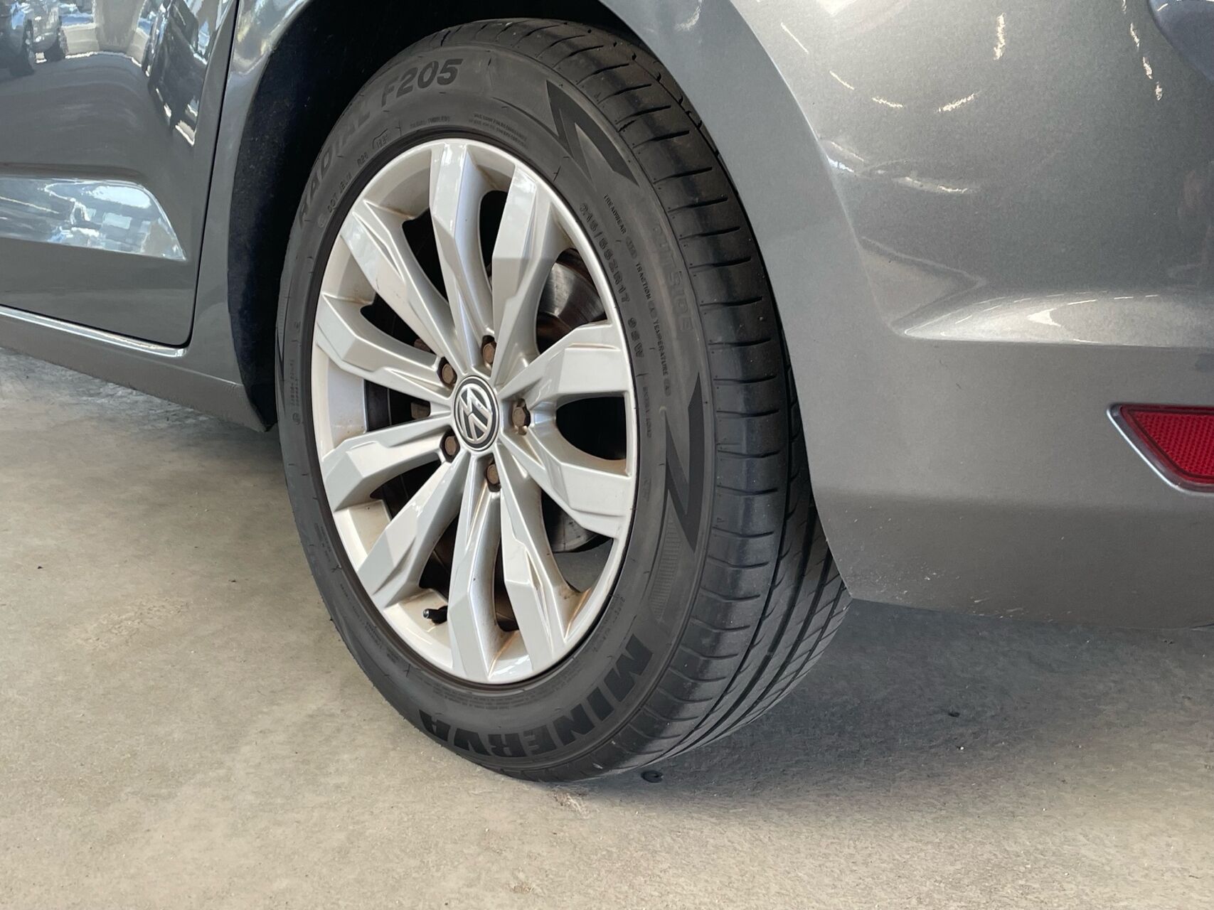 Billede af VW Touran 2,0 TDI BMT SCR Comfortline DSG 150HK 6g Aut.