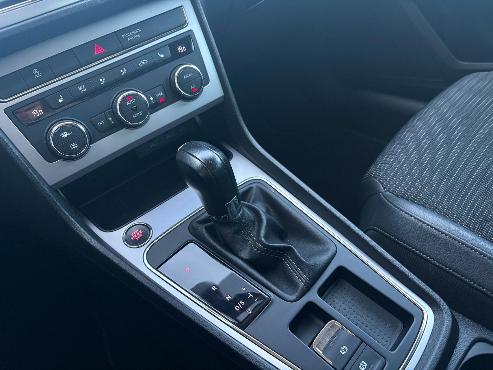 Billede af Seat Leon Sportstourer 1,5 TSI Xcellence DSG 150HK Stc 7g Aut.