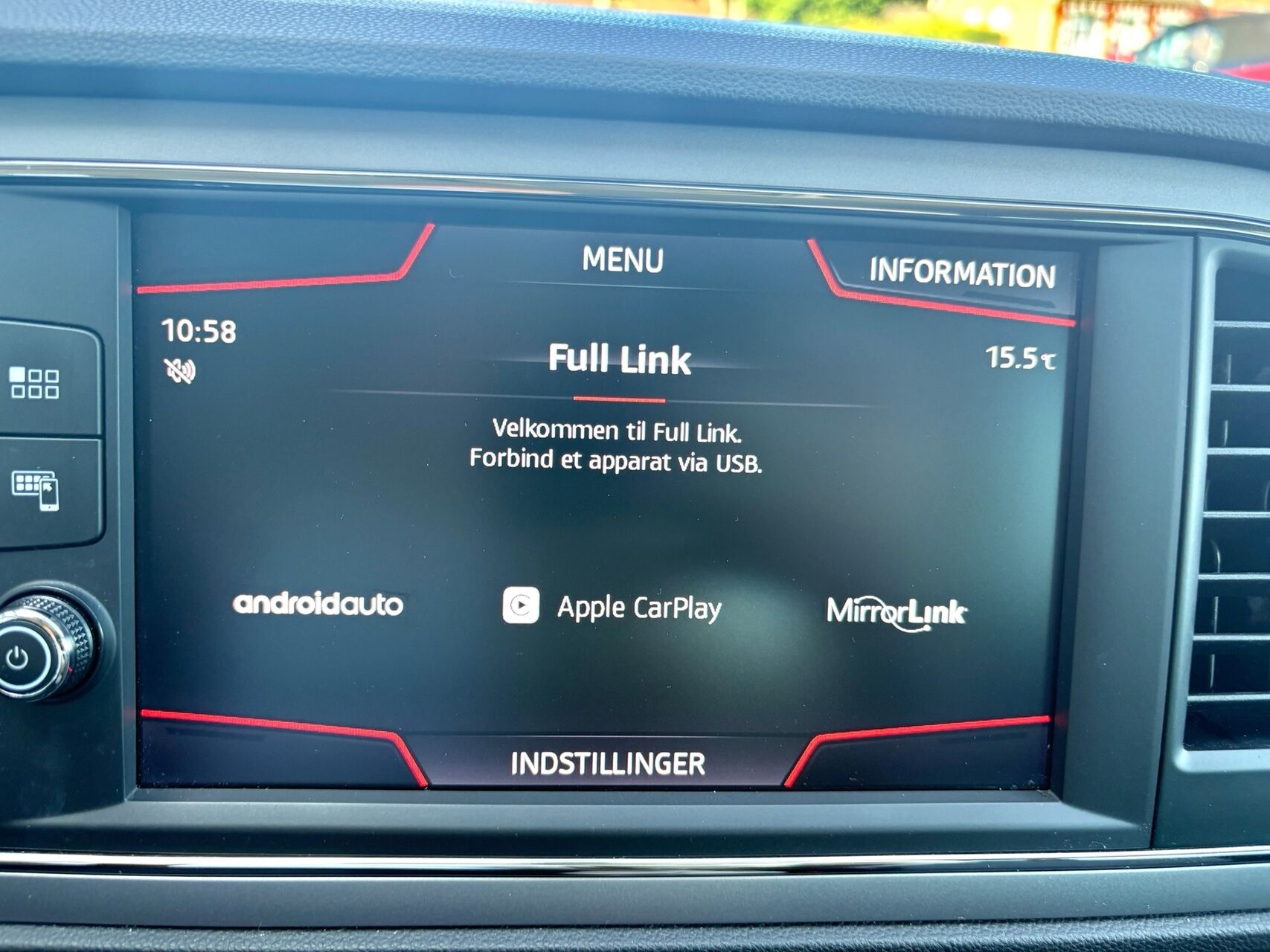 Billede af Seat Leon Sportstourer 1,5 TSI Xcellence DSG 150HK Stc 7g Aut.