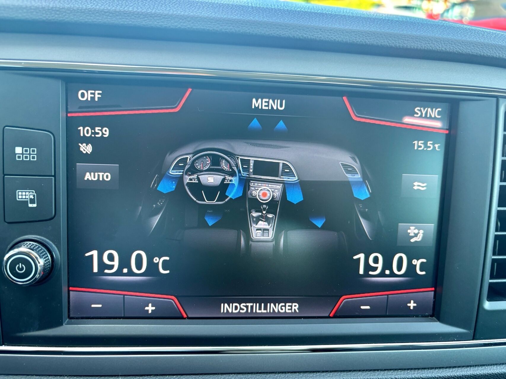 Billede af Seat Leon Sportstourer 1,5 TSI Xcellence DSG 150HK Stc 7g Aut.