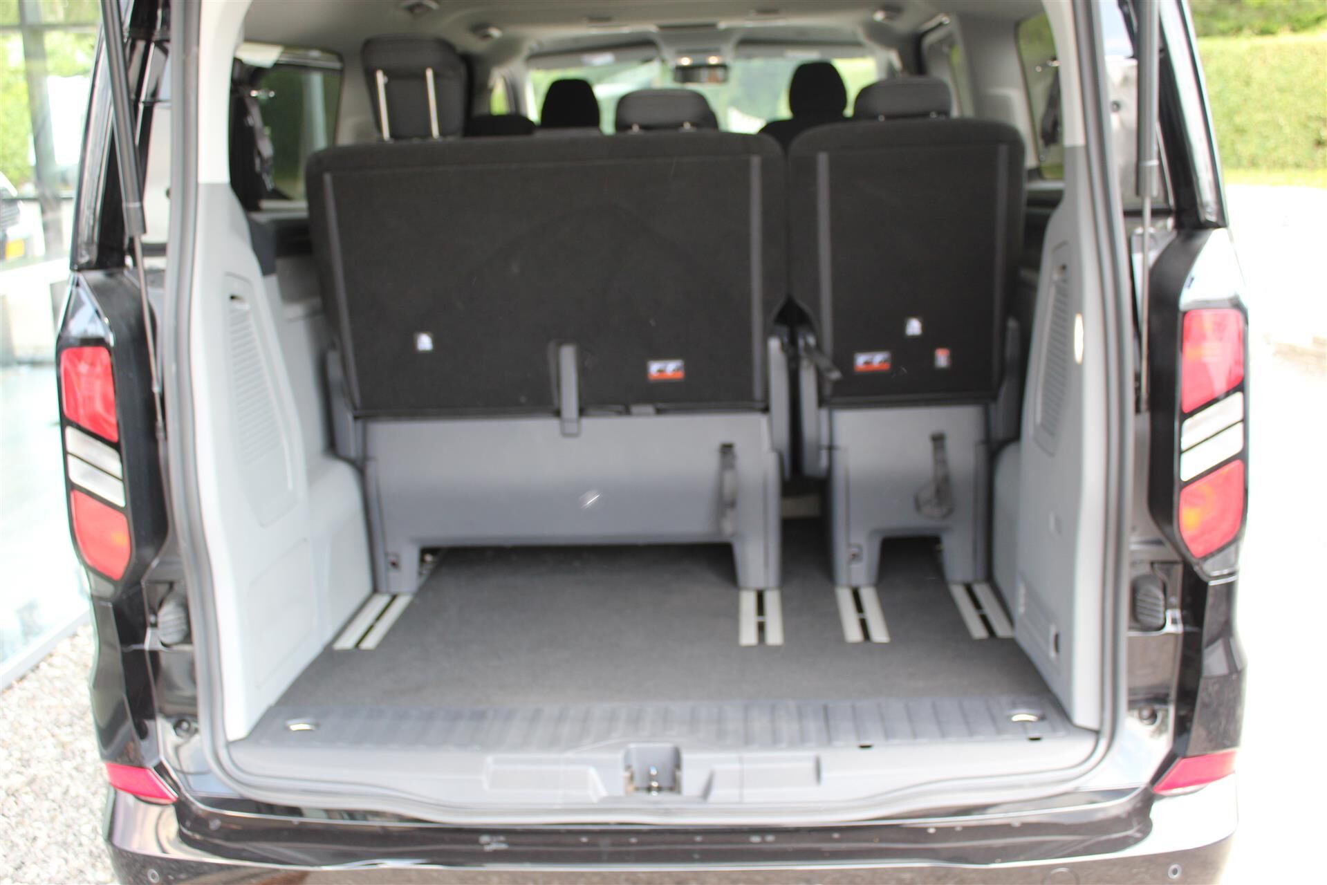 Billede af Ford Tourneo Custom 320 L2H1 2,0 EcoBlue Titanium 136HK 8g Aut.