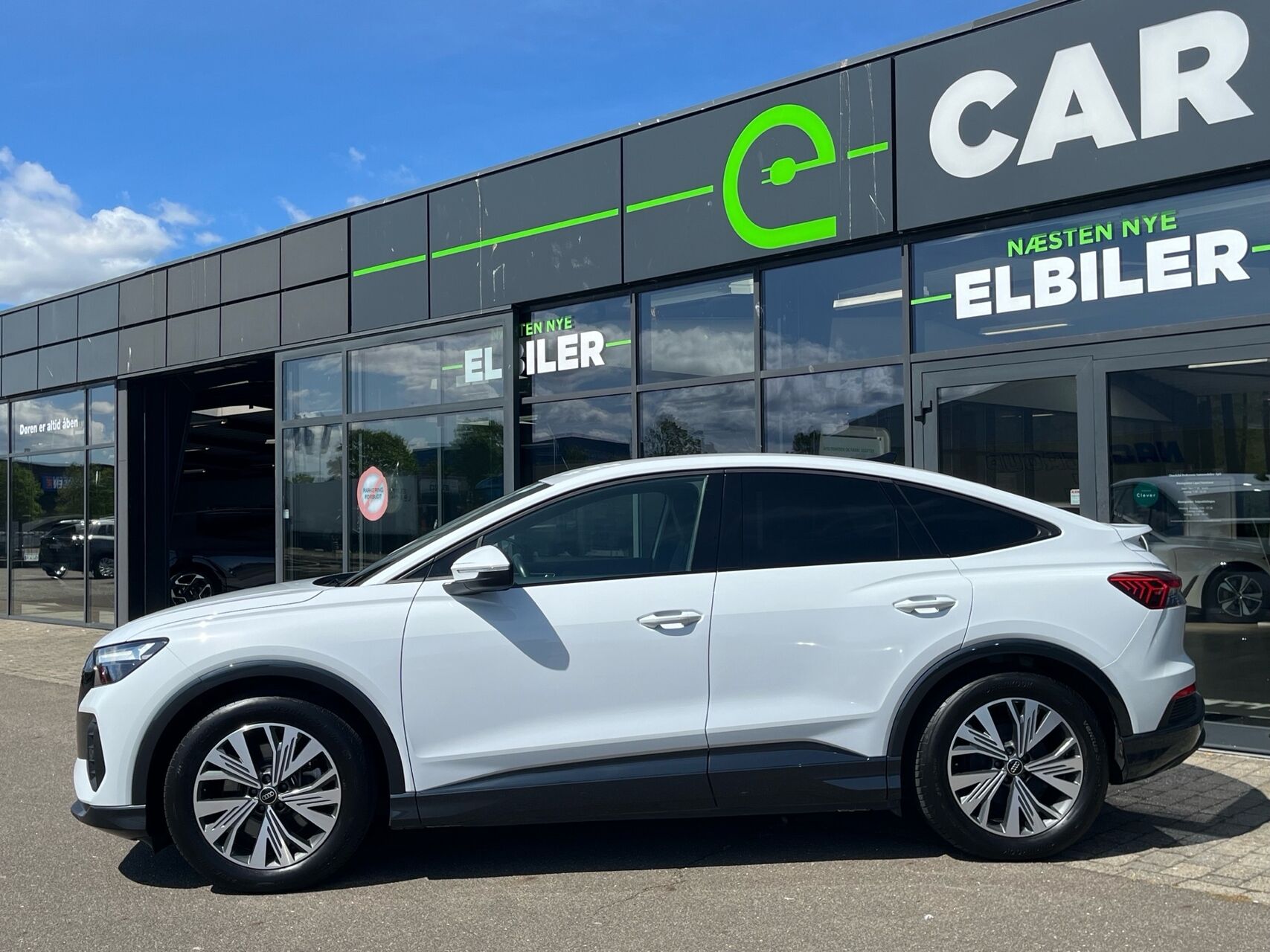 Billede af Audi Q4 Sportback 40 E-tron S Line 204HK 5d Aut.