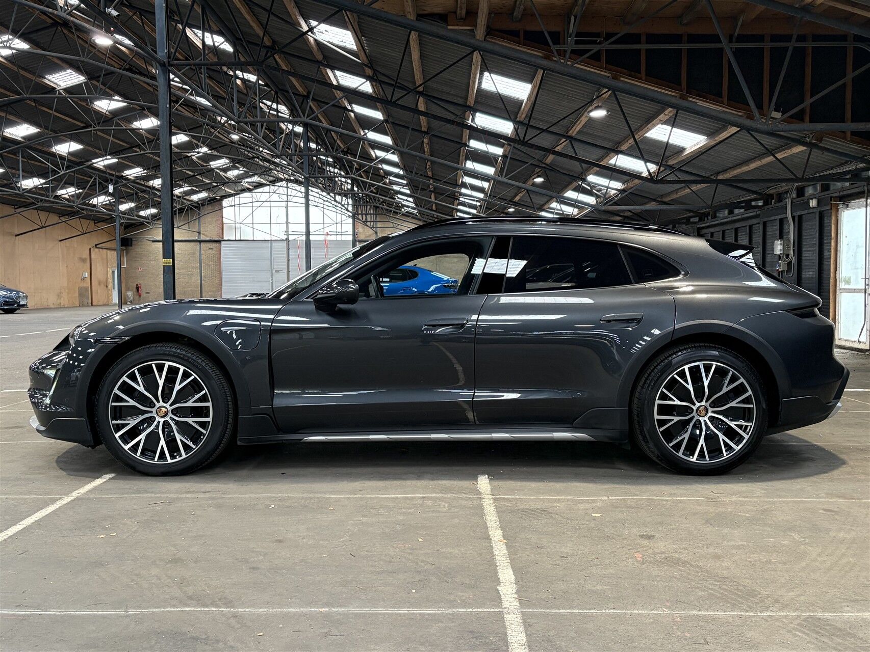 Billede af Porsche Taycan 4 Cross Turismo EL 4x4 435HK Stc Aut.