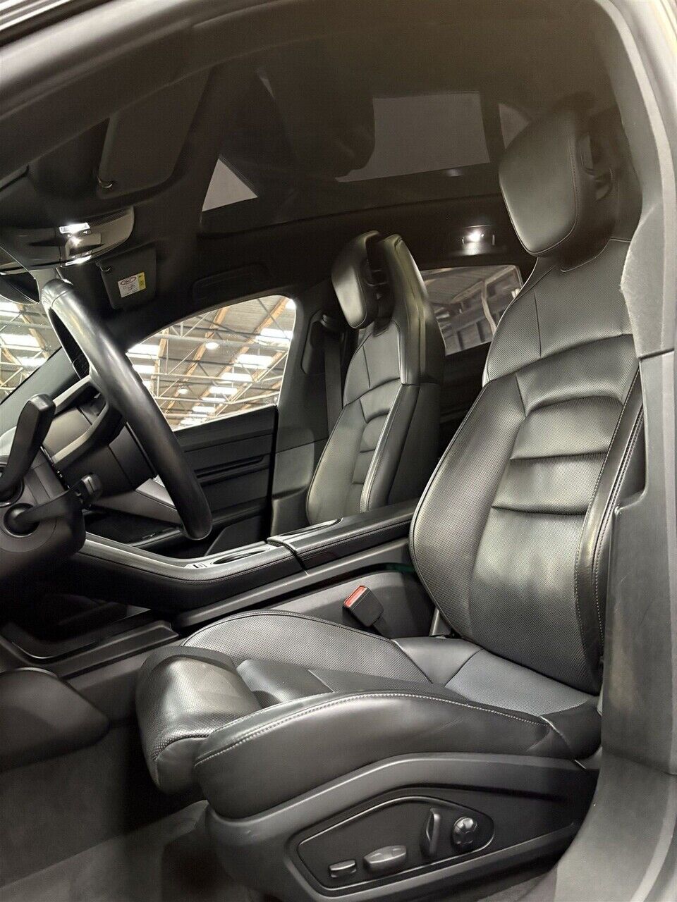 Billede af Porsche Taycan 4 Cross Turismo EL 4x4 435HK Stc Aut.